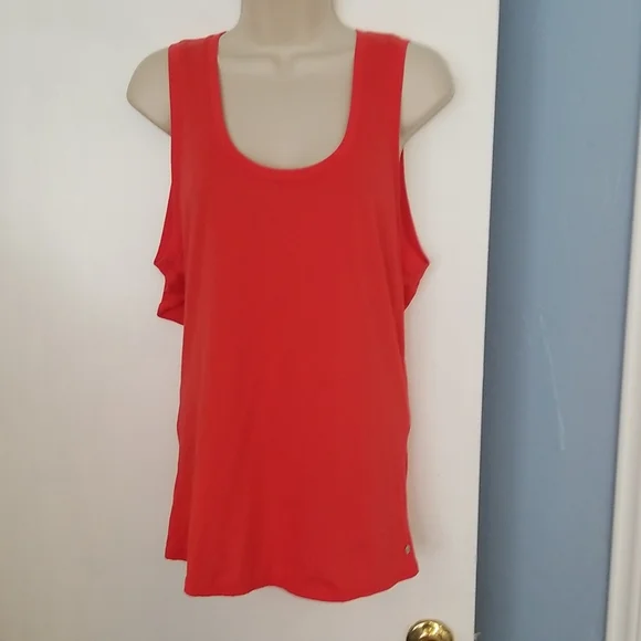 Fabletics Mariela Tank Color: Scarlet XL NWT Open Back with Tie - Picture 3 of 11